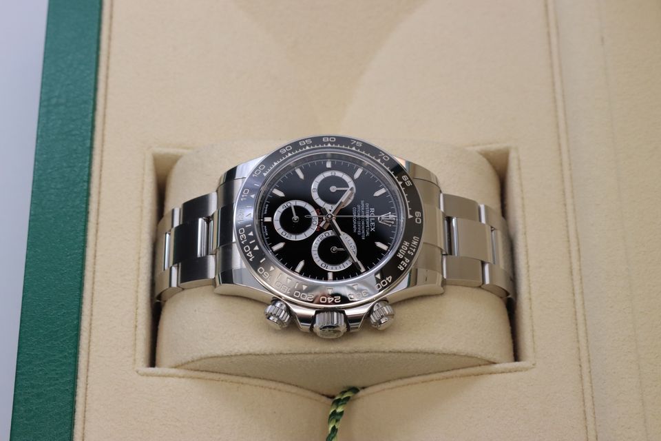 Rolex Daytona 126500 LN Image 6